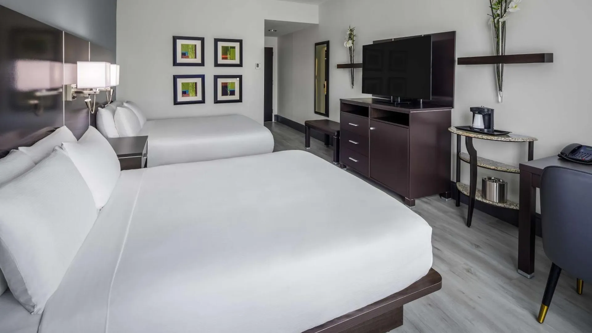 Holiday Inn - Sarasota Bradenton Airport, an IHG Hotel